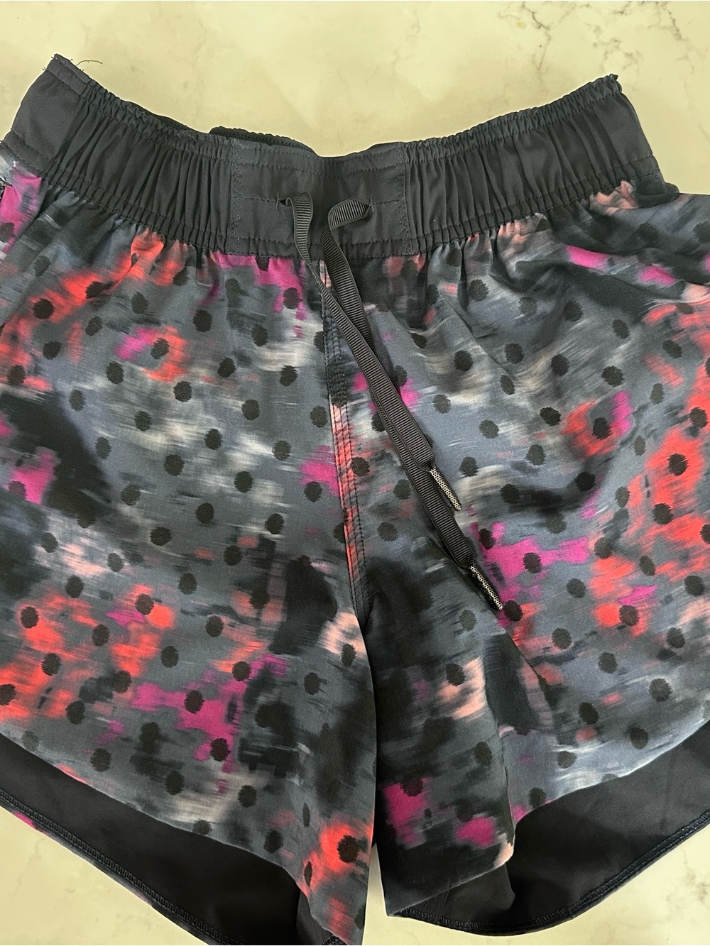 Lululemon reversible shorts 4